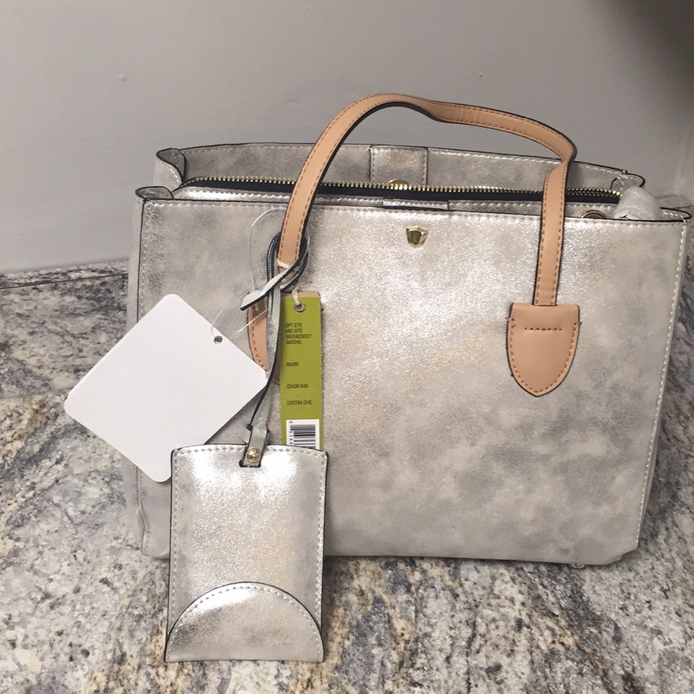 NWT- Gianni Bini Handbag